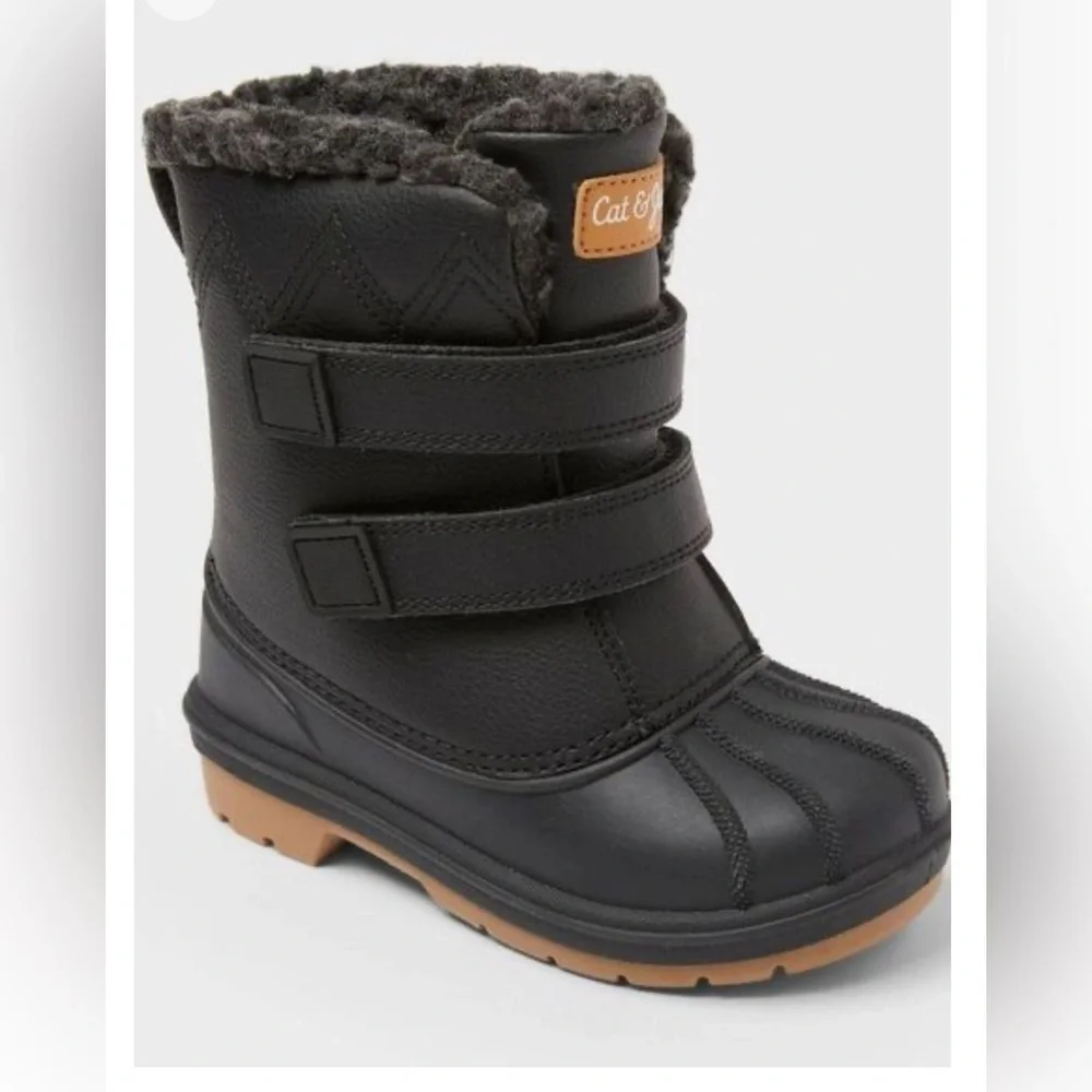Boy’s size 9 Winter Boots